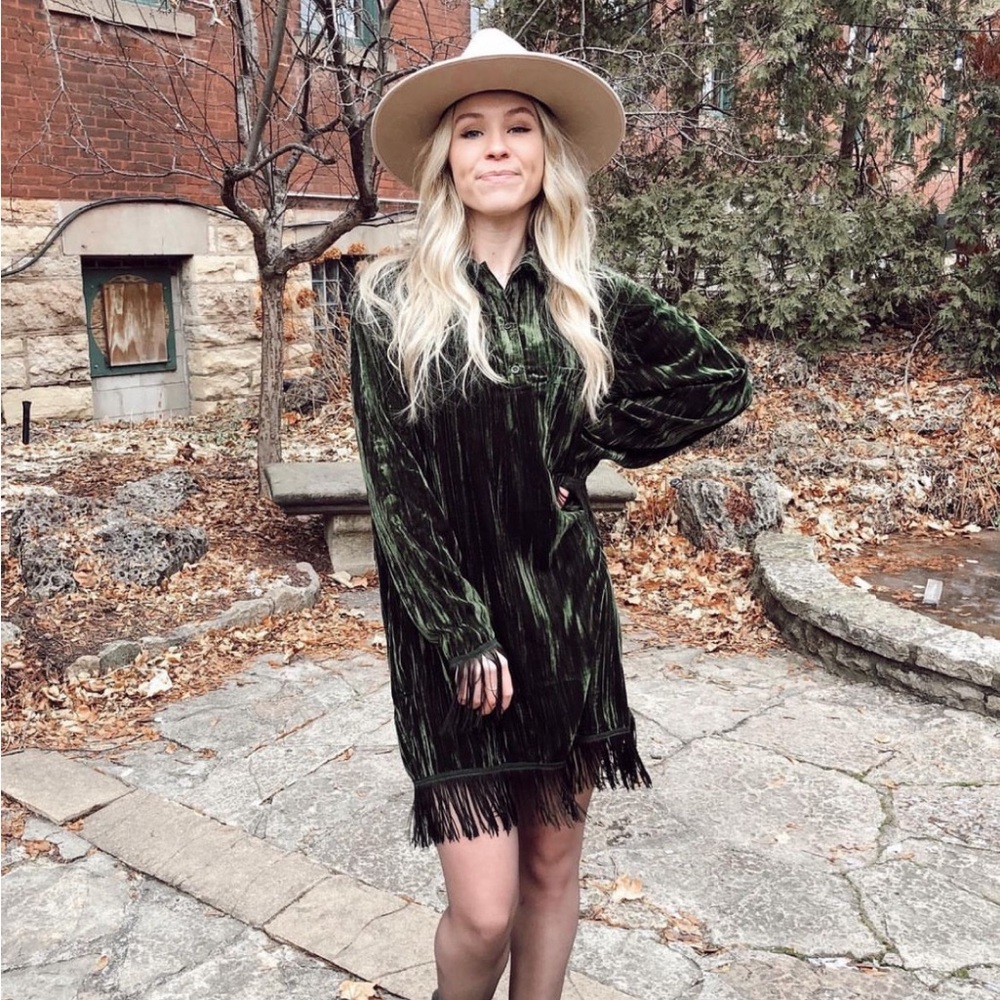 Something Navy Phoebe Fringe Dress - Crushed Emerald Velvet